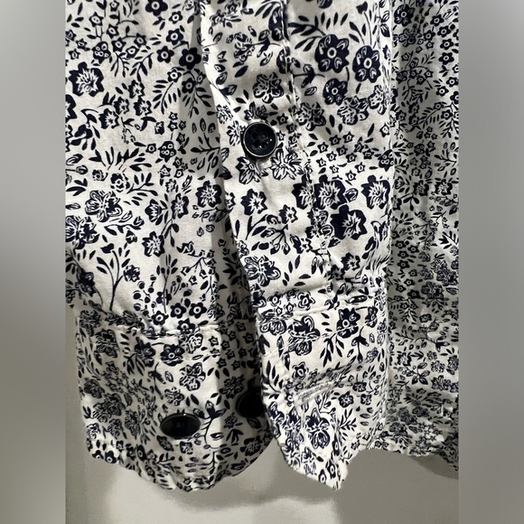 DULUTH 100% Organic Cotton, Floral, Long Sleeve , Button Down Shirt - Picture 6 of 12